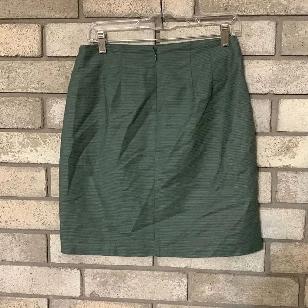 3for$20 skirt size.0 - Picture 2 of 3